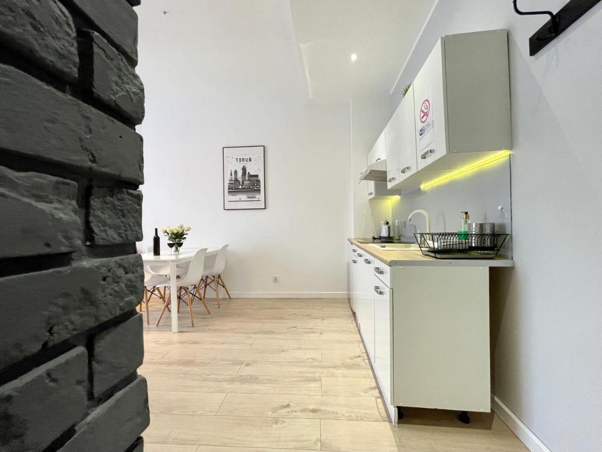 Apartment Stary *